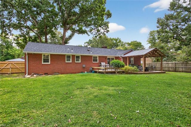 149 Princess Margaret DR, Newport News, VA 23602