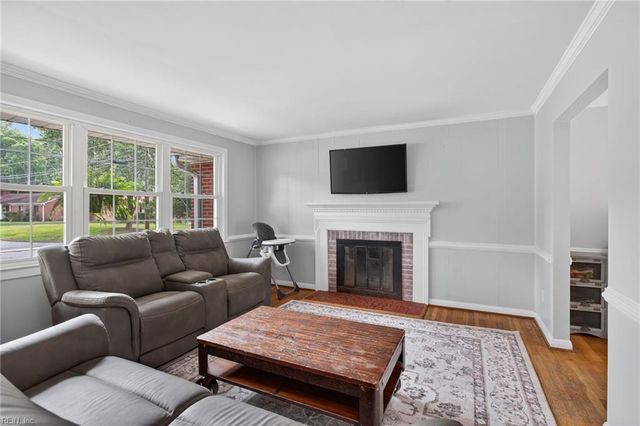 149 Princess Margaret DR, Newport News, VA 23602