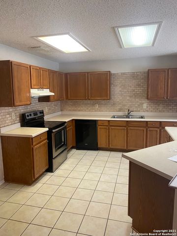 2957 Lotus Park, Schertz, TX 78154