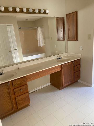 2957 Lotus Park, Schertz, TX 78154