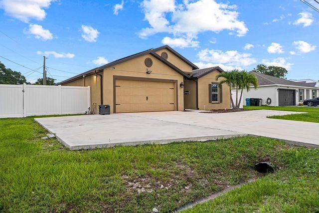 1381 SW Paar Drive, Port St. Lucie, Port St Lucie, FL 34953