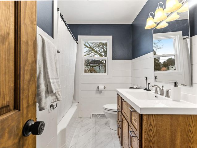 306 S White Street, Fall Creek, WI 54742