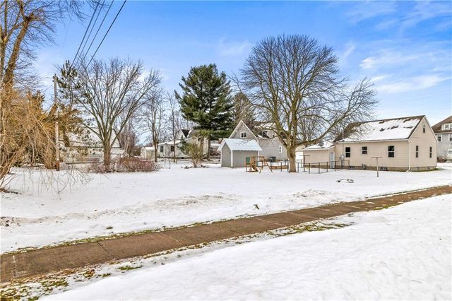 306 S White Street, Fall Creek, WI 54742