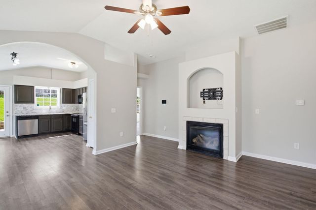 252 White Oak Trace, Lexington, KY 40511