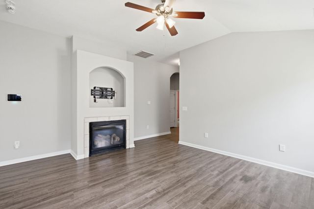 252 White Oak Trace, Lexington, KY 40511