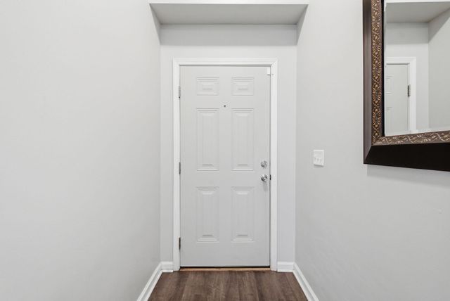 252 White Oak Trace, Lexington, KY 40511