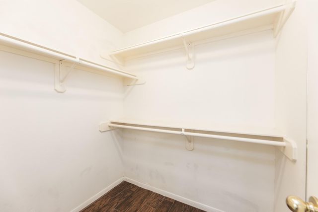 910 Presley Way, Sugar Land, TX 77479