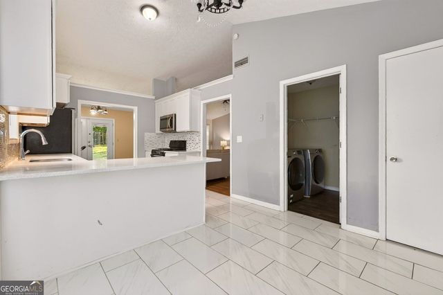 2323 Cheyenne Lane, Lawrenceville, GA 30044
