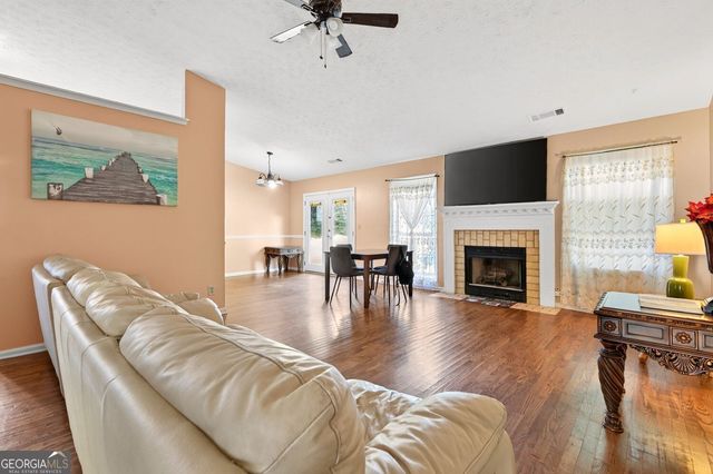 2323 Cheyenne Lane, Lawrenceville, GA 30044