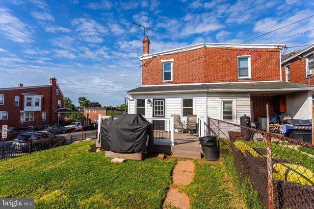 201 W WOOD ST, Norristown, PA 19401
