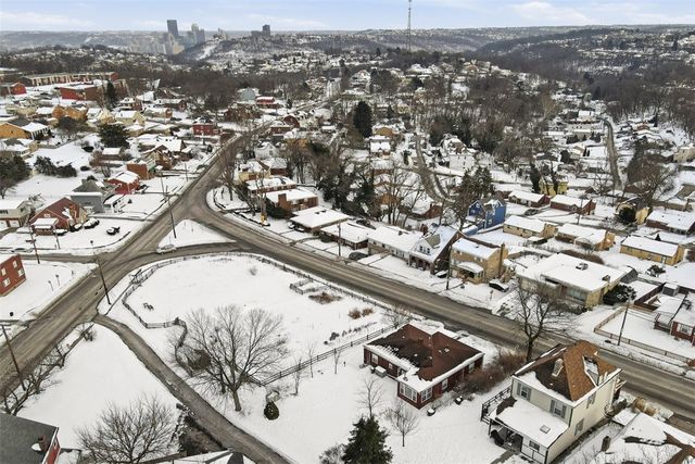 1628 Steuben St, Ingram, PA 15205