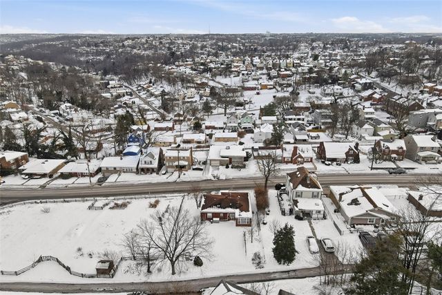 1628 Steuben St, Ingram, PA 15205