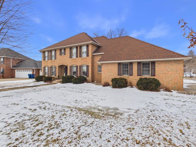 3 Walnut Circle, Saint Cloud, MN 56304