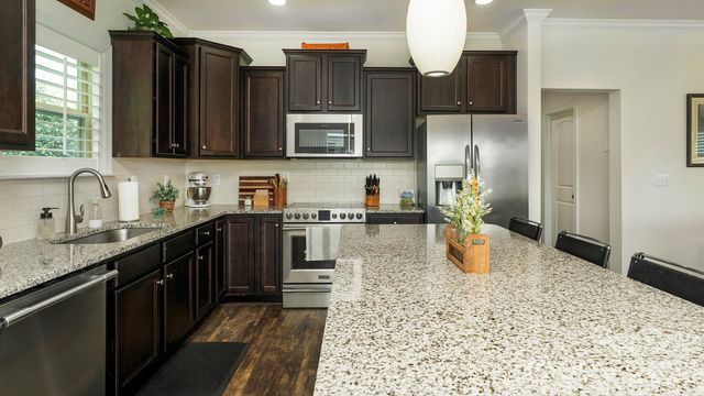 108 Damsire Court, Mooresville, NC 28115