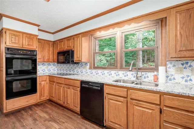 6088 Mill Stone Run, Tucker, GA 30087