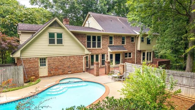 6088 Mill Stone Run, Tucker, GA 30087