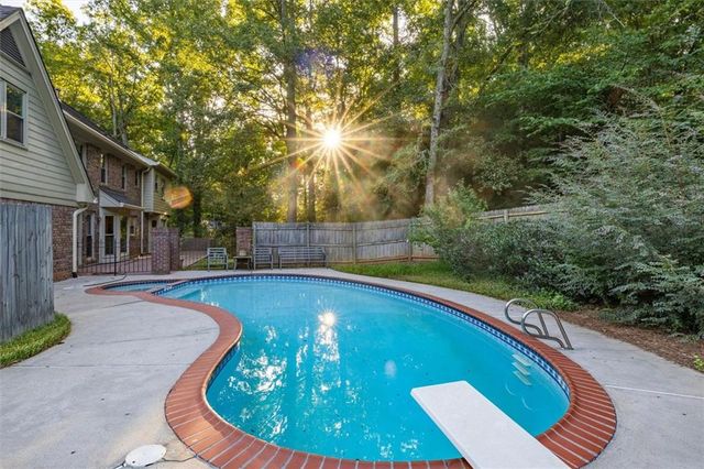 6088 Mill Stone Run, Tucker, GA 30087