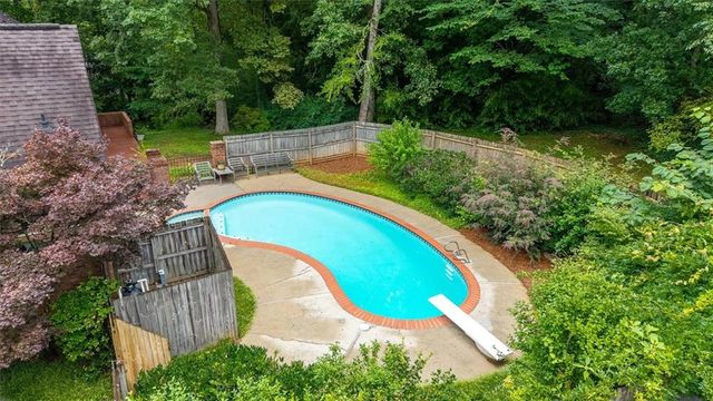 6088 Mill Stone Run, Tucker, GA 30087