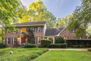 6088 Mill Stone Run, Tucker, GA 30087