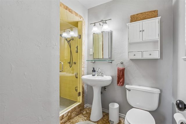 2500 NW 45th Street, Oklahoma City, OK 73112