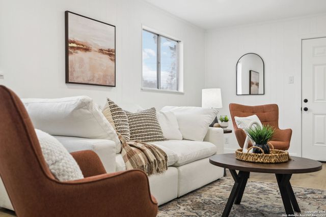 1815 Montview, San Antonio, TX 78213