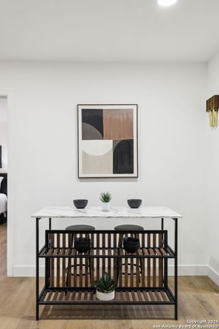 1815 Montview, San Antonio, TX 78213