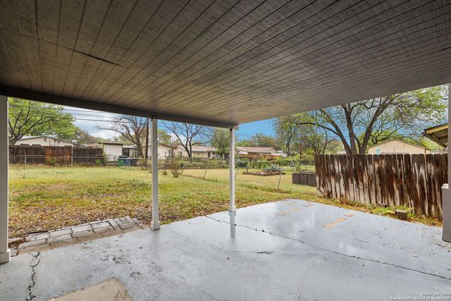 1815 Montview, San Antonio, TX 78213