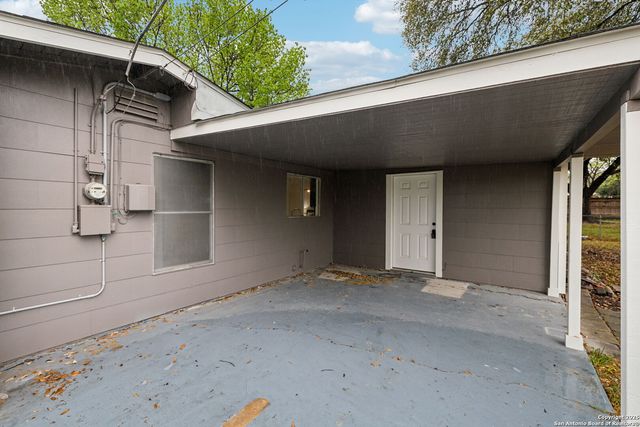 1815 Montview, San Antonio, TX 78213