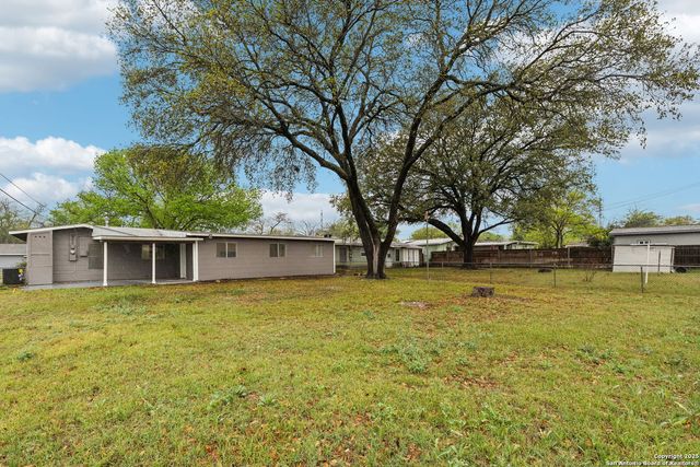 1815 Montview, San Antonio, TX 78213