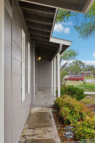 1815 Montview, San Antonio, TX 78213