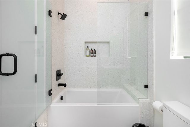 109 N Westlake Avenue 3, Los Angeles, CA 90026