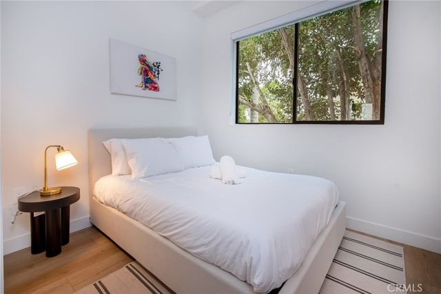 109 N Westlake Avenue 3, Los Angeles, CA 90026