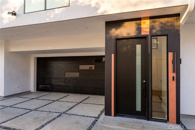109 N Westlake Avenue 3, Los Angeles, CA 90026