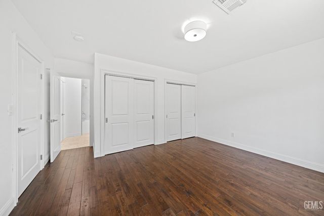 1800 Country Club Drive, Bakersfield, CA 93306