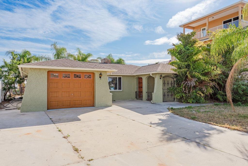 13816 CELIDA AVENUE, Hudson, FL 34667