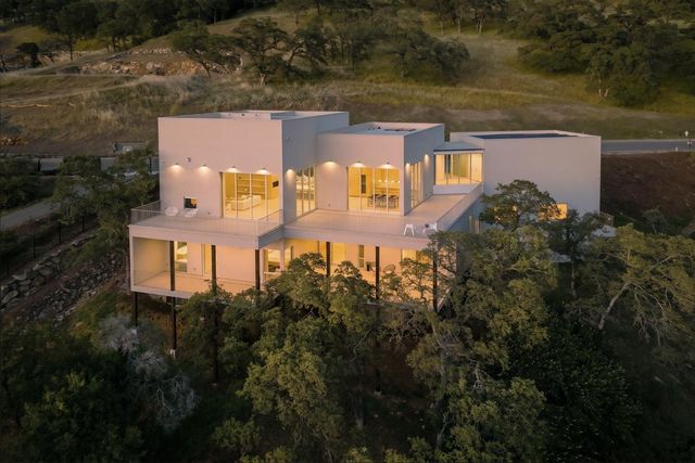 1022 Via Treviso, El Dorado Hills, CA 95762