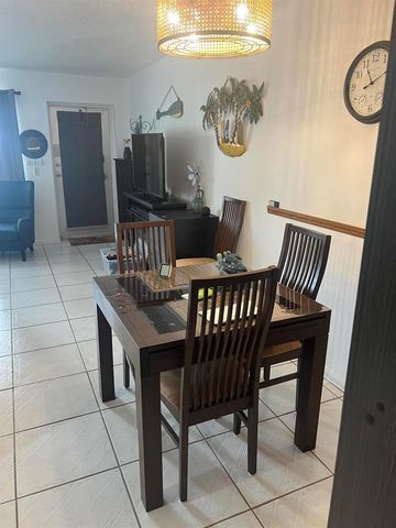 132 Berkshire F, West Palm Beach, FL 33417
