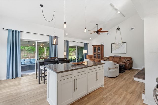 13917 76TH TERRACE, Seminole, FL 33776