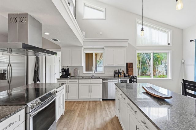 13917 76TH TERRACE, Seminole, FL 33776