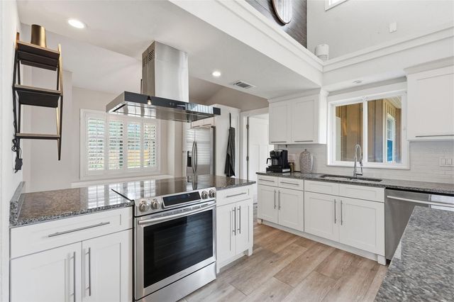 13917 76TH TERRACE, Seminole, FL 33776