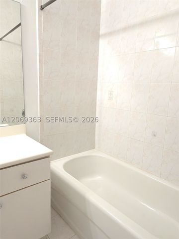 10645 SW 8th St 2406, Pembroke Pines, FL 33025
