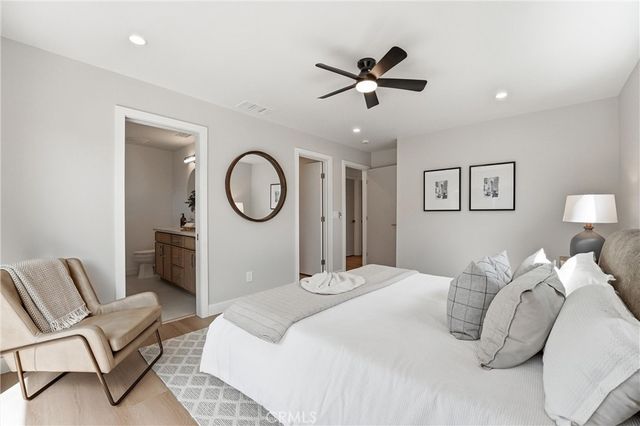 1713 Oahu Place, Costa Mesa, CA 92626