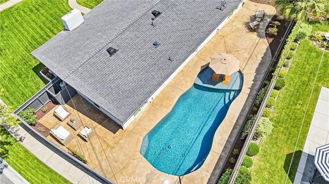 1713 Oahu Place, Costa Mesa, CA 92626