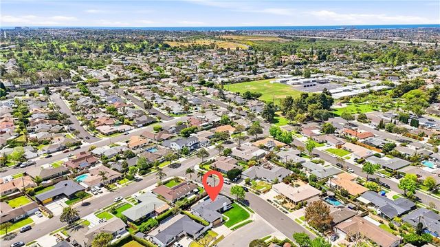 1713 Oahu Place, Costa Mesa, CA 92626