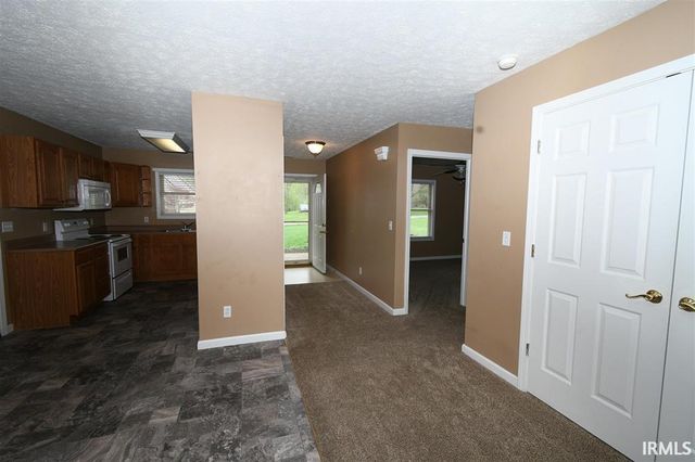 1757 Stults Road, Huntington, IN 46750