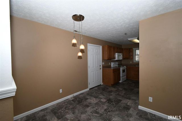 1757 Stults Road, Huntington, IN 46750