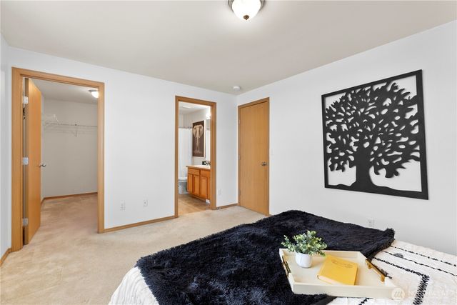 4837 Bowwood Circle NE, Bremerton, WA 98310