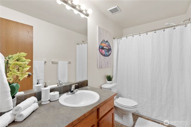 4837 Bowwood Circle NE, Bremerton, WA 98310