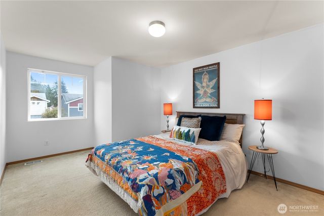 4837 Bowwood Circle NE, Bremerton, WA 98310