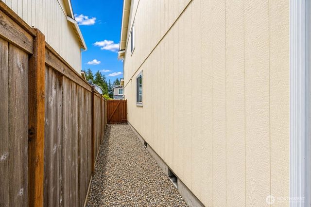 4837 Bowwood Circle NE, Bremerton, WA 98310